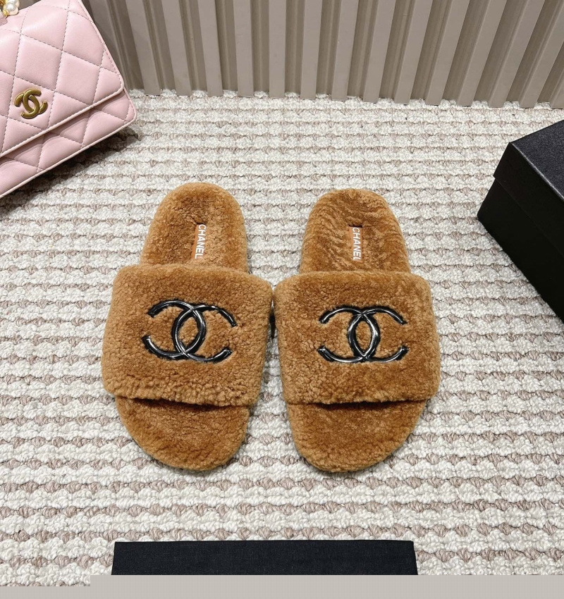 Ch*el slippers